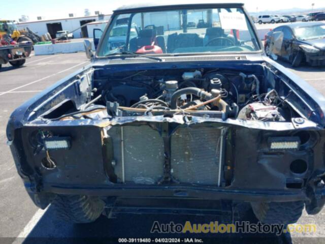 DODGE RAMCHARGER AW-100, 1B4GW12T7FS640226