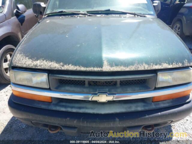 CHEVROLET S-10 LS, 1GCCT19W928170735