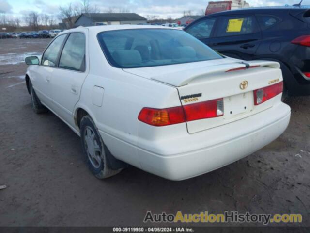 TOYOTA CAMRY LE, 4T1BG22K0YU748116