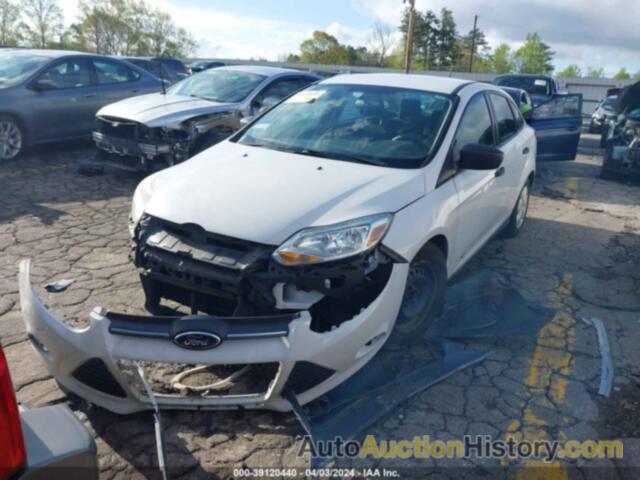 FORD FOCUS S, 1FADP3E26DL145207