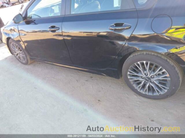 KIA FORTE GT LINE, 3KPF54ADXRE727994