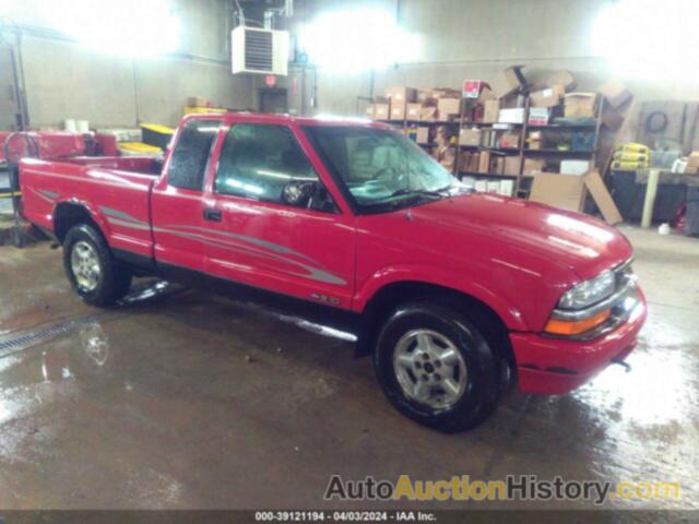 CHEVROLET S-10 LS, 1GCDT19W0Y8244945