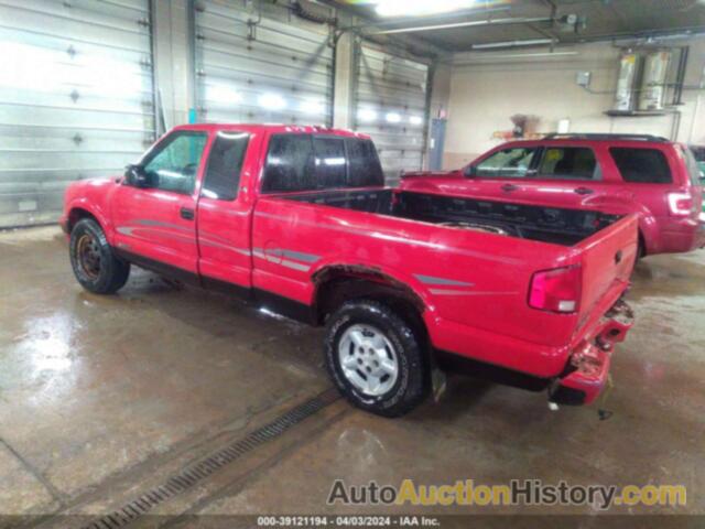 CHEVROLET S-10 LS, 1GCDT19W0Y8244945