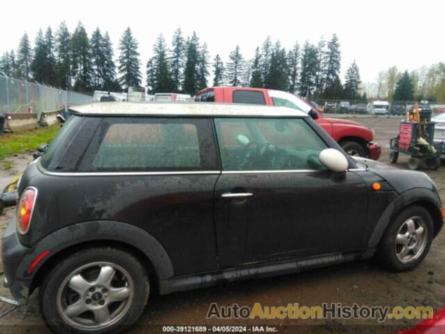 MINI COOPER, WMWMF3C528TU77261