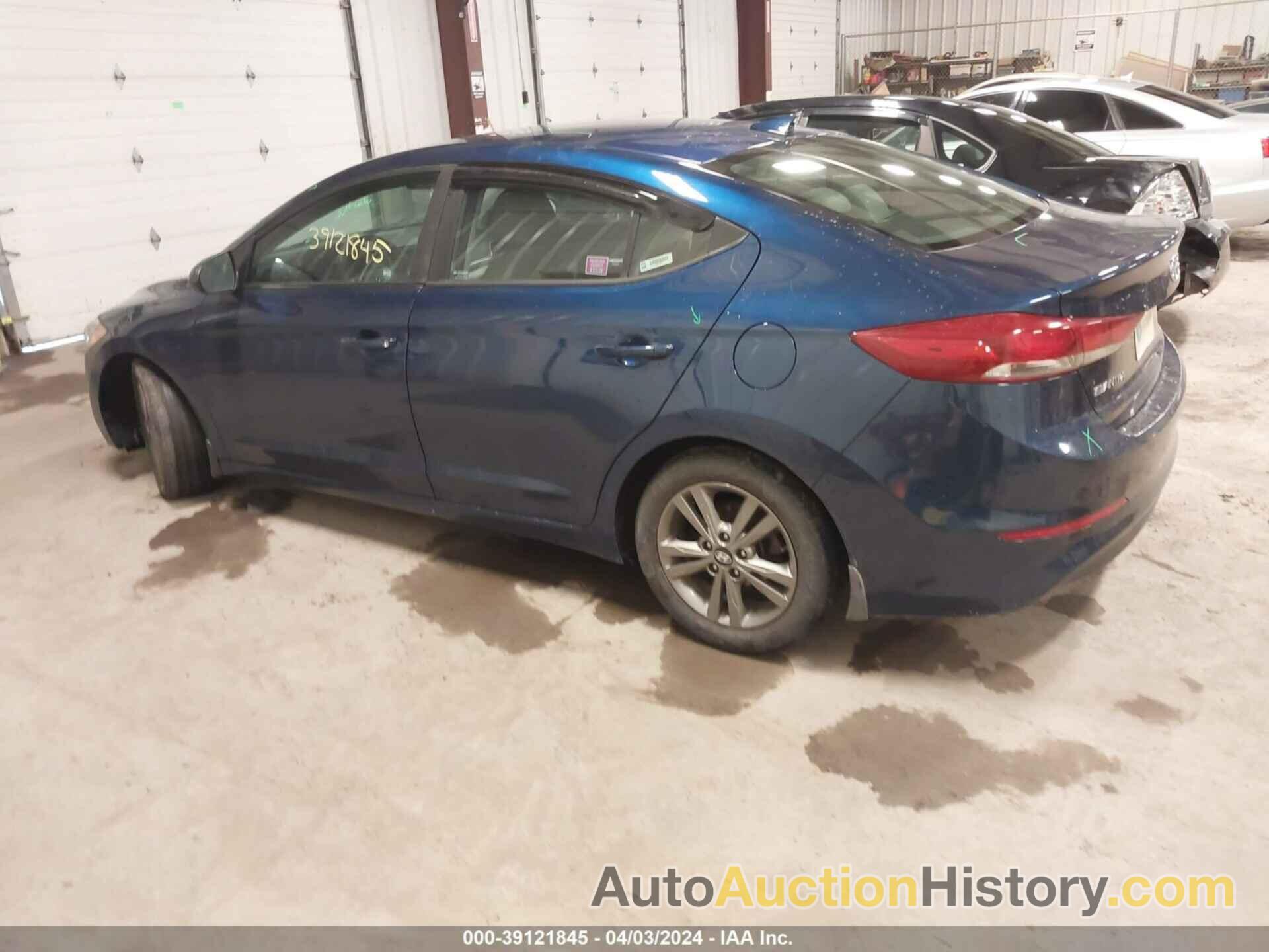 HYUNDAI ELANTRA SEL, 5NPD84LF4JH283721