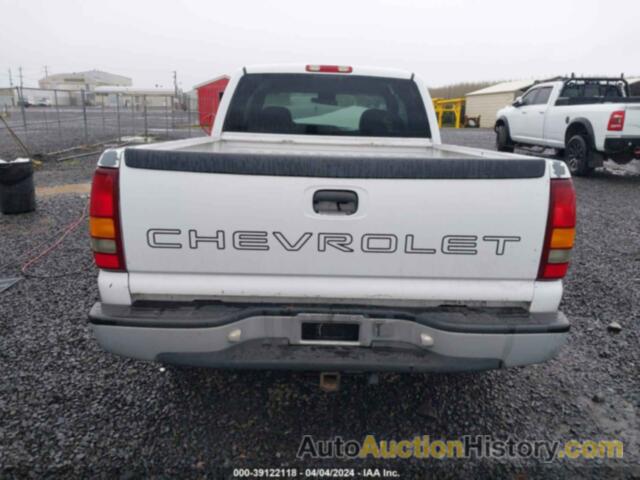 CHEVROLET SILVERADO C1500, 2GCEC19W111203513