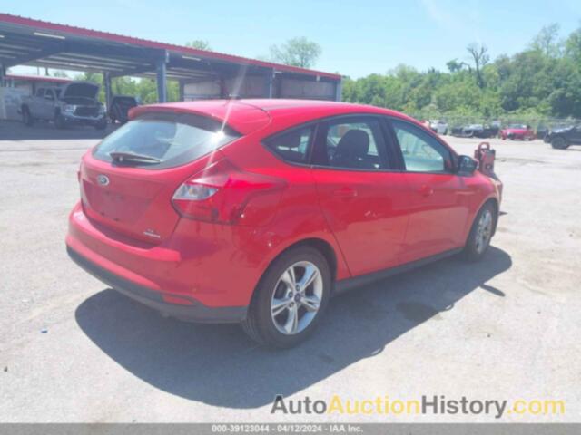 FORD FOCUS SE, 1FADP3K26EL233387