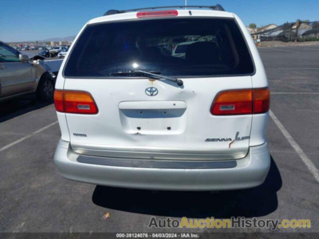 TOYOTA SIENNA XLE, 4T3ZF13C3YU248588