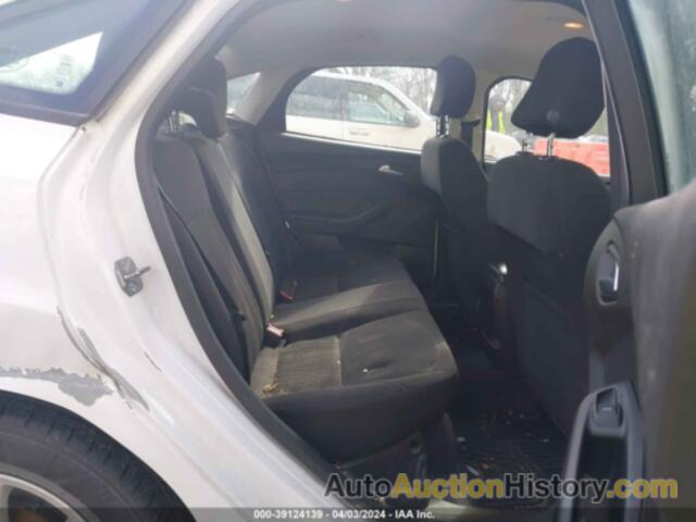 FORD FOCUS SE, 1FADP3F25HL277038