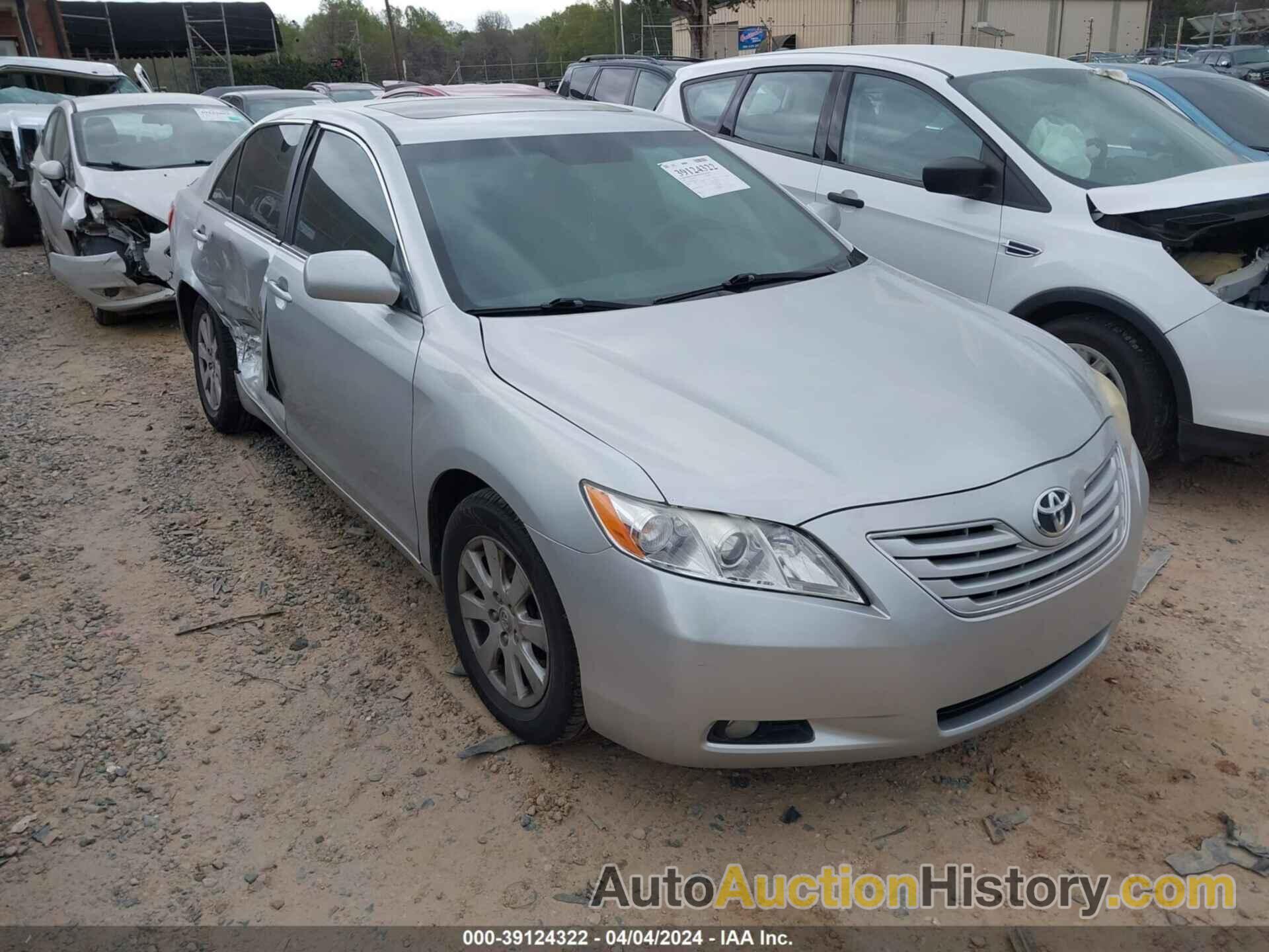 TOYOTA CAMRY SE/LE/XLE, 4T4BE46K49R052765