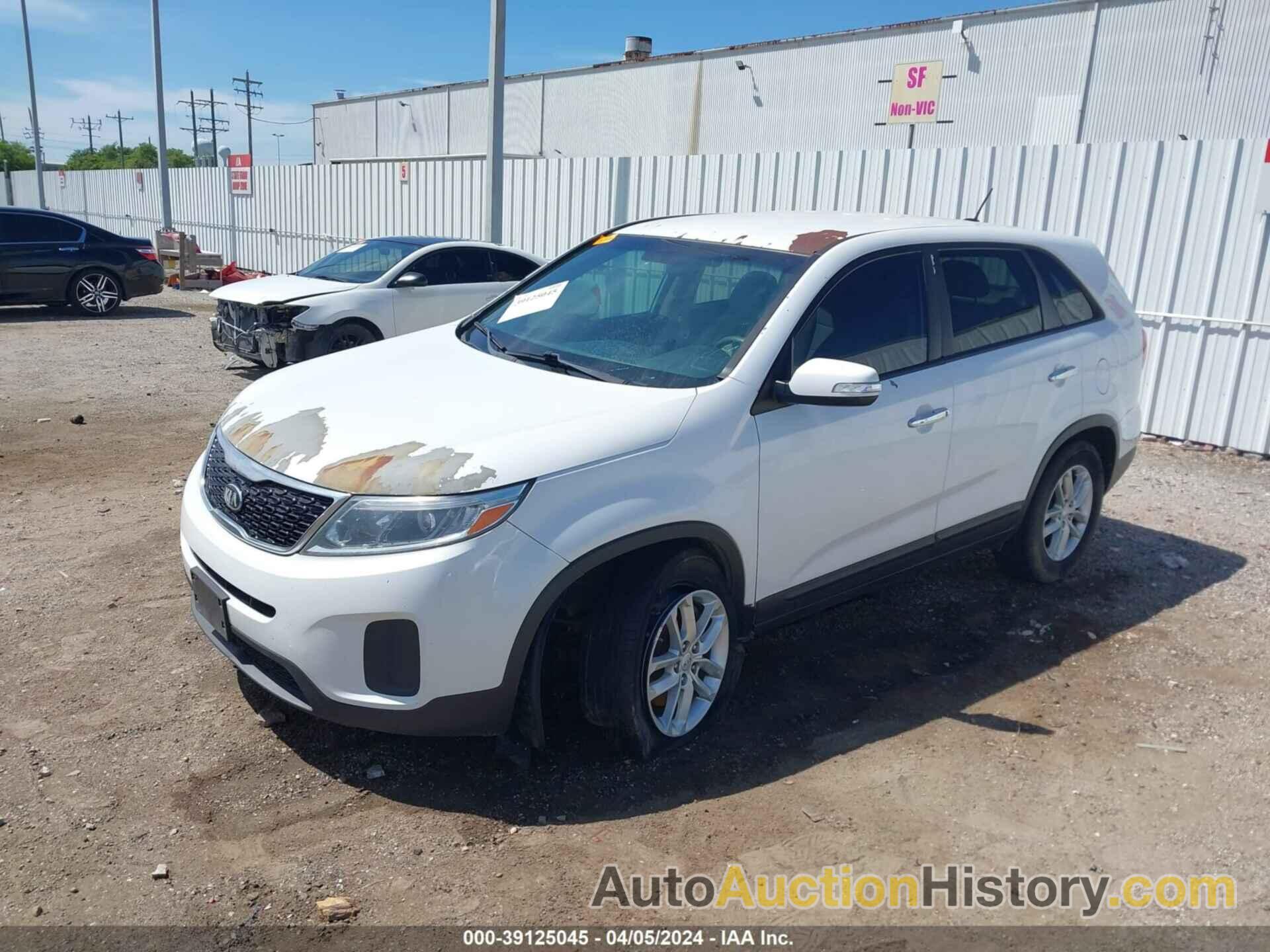 KIA SORENTO LX, 5XYKT3A61FG657901