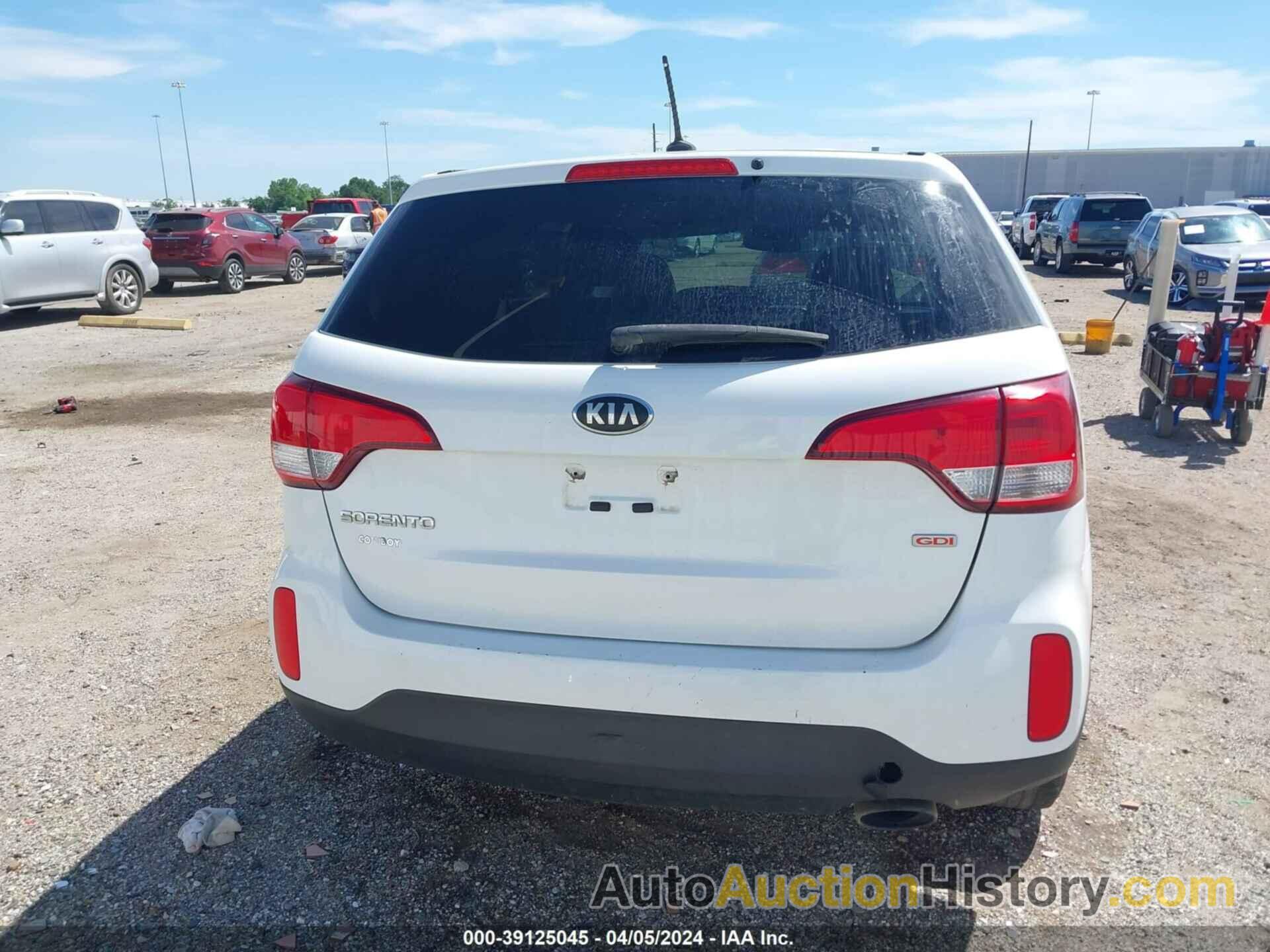 KIA SORENTO LX, 5XYKT3A61FG657901