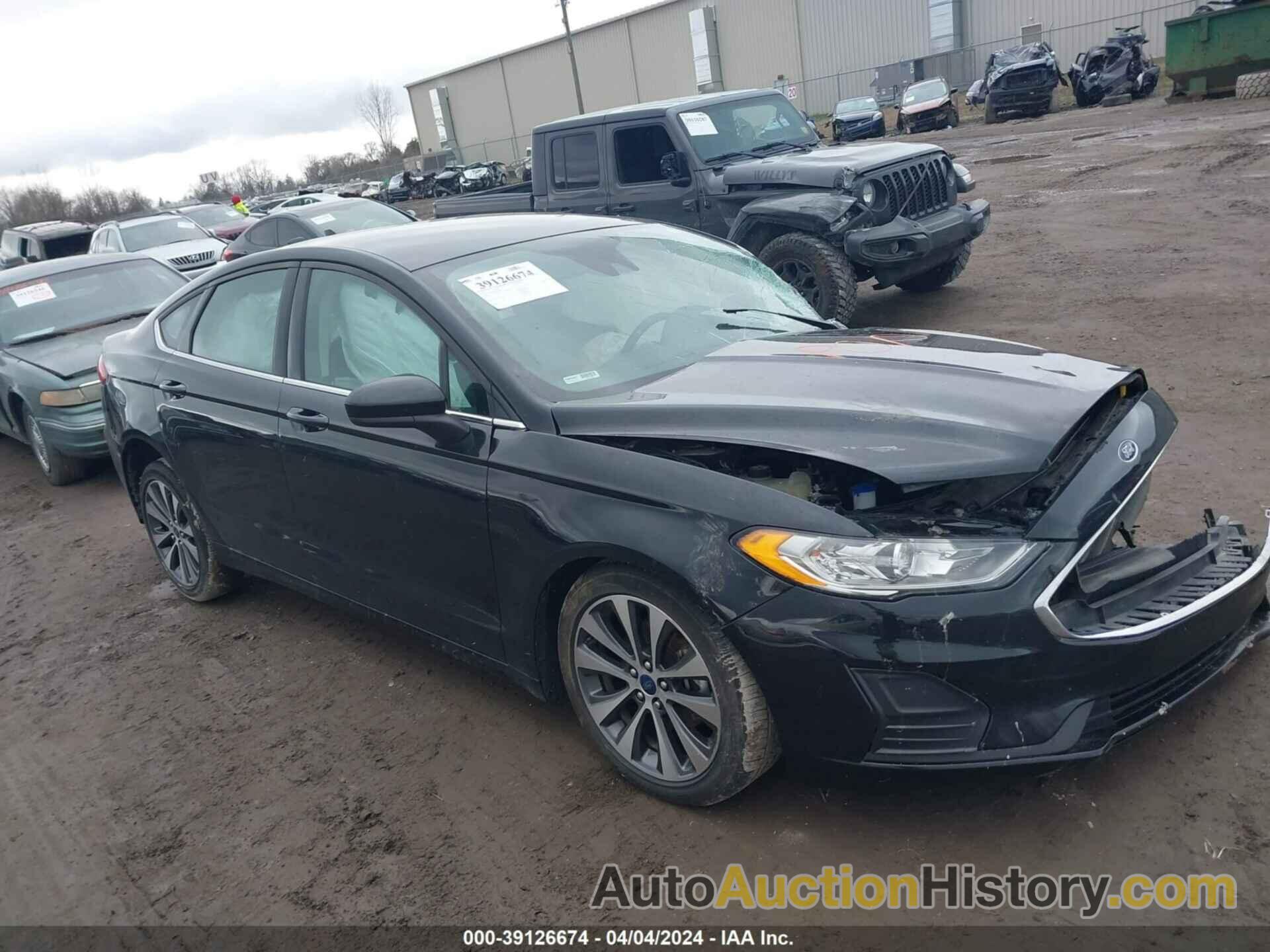 FORD FUSION SE, 3FA6P0T99LR180637