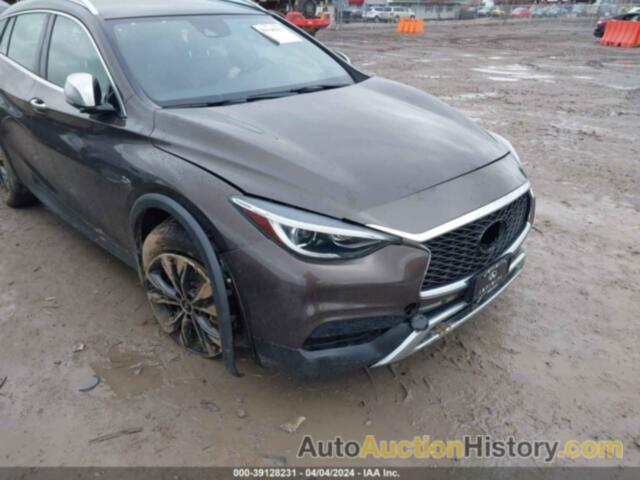 INFINITI QX30 ESSENTIAL, SJKCH5CR3JA005764