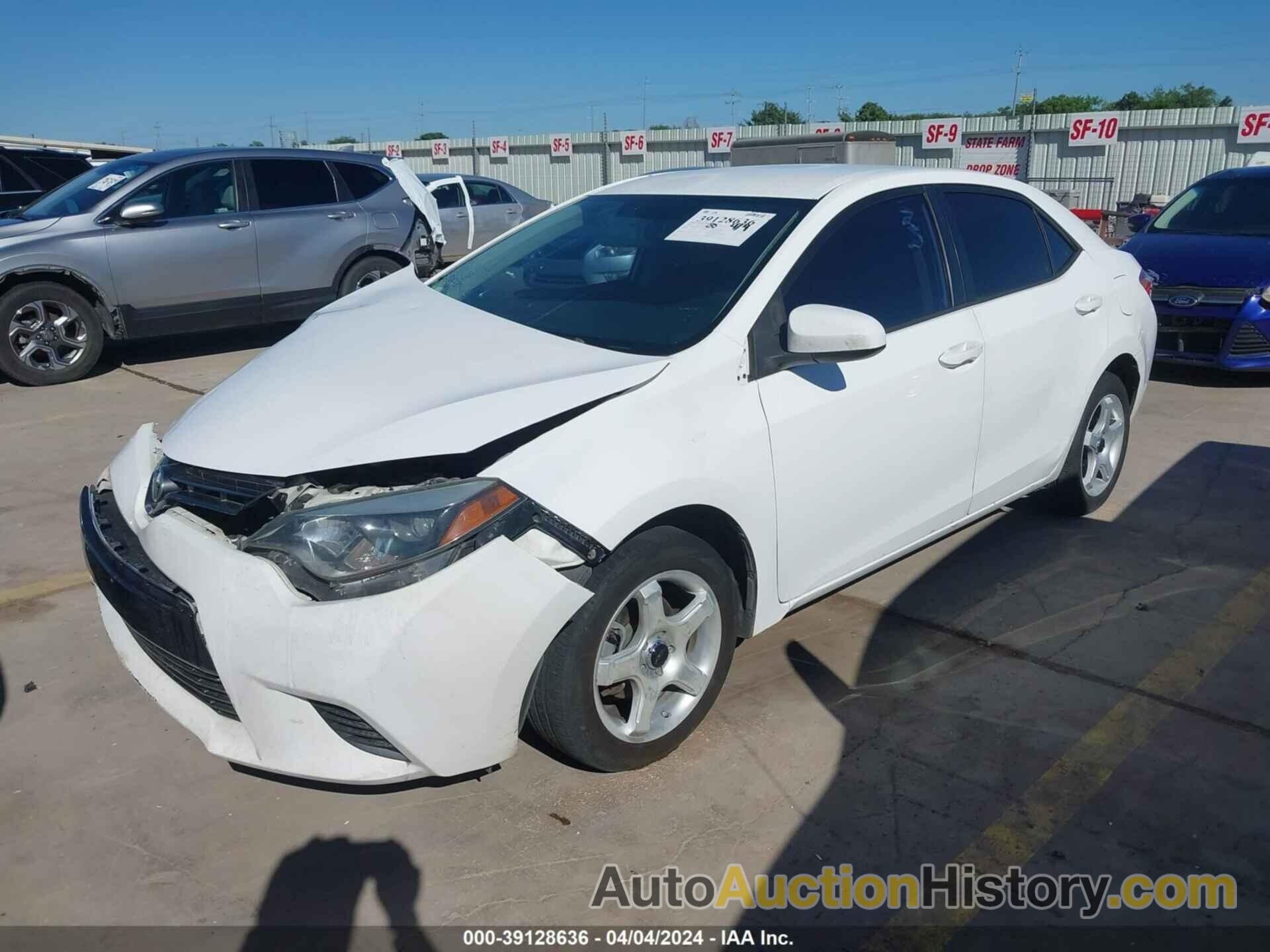 TOYOTA COROLLA LE, 5YFBURHE0FP287811