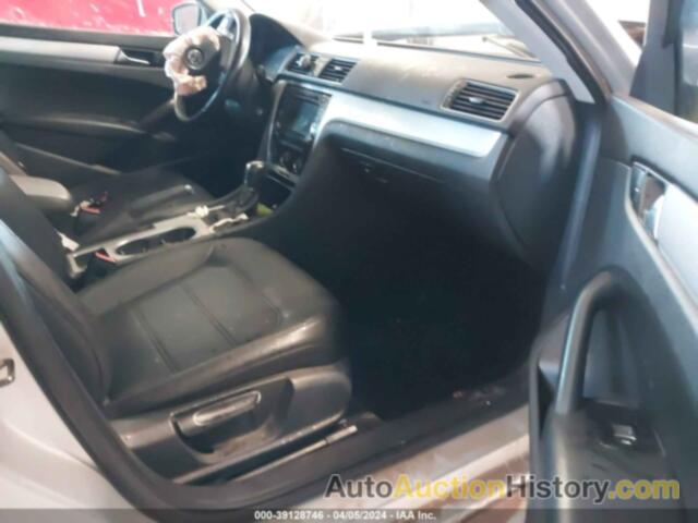 VOLKSWAGEN PASSAT 2.5L SE, 1VWBH7A30DC132566