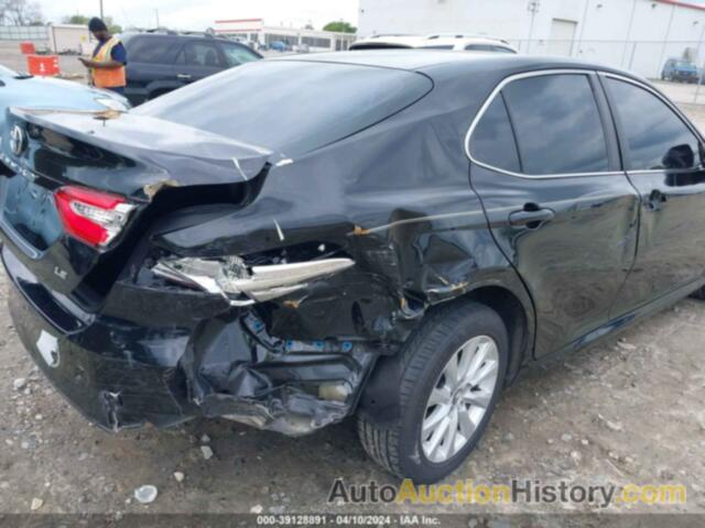 TOYOTA CAMRY LE, 4T1B11HK2JU634403