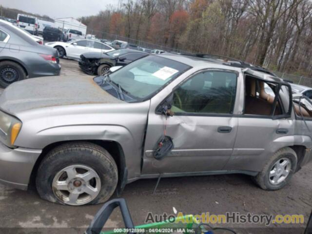 CHEVROLET TRAILBLAZER, 1GNDT13S222355066