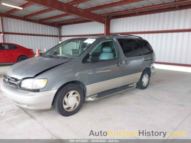 TOYOTA SIENNA XLE, 4T3ZF13C1YU218019