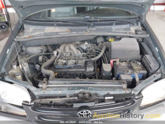 TOYOTA SIENNA XLE, 4T3ZF13C1YU218019