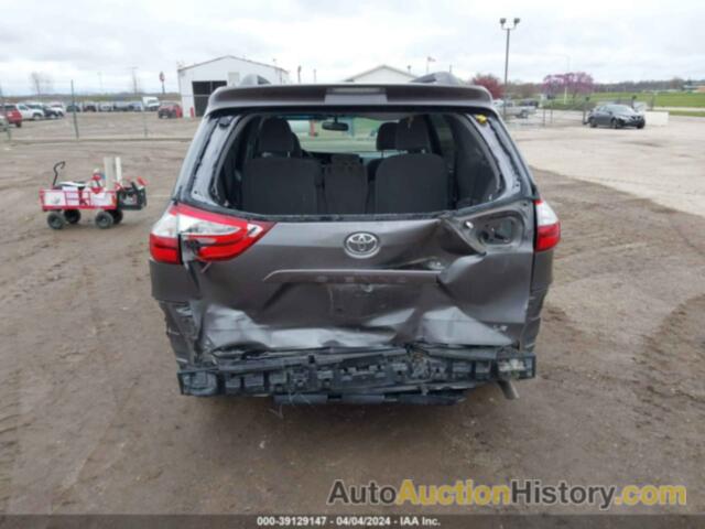 TOYOTA SIENNA LE, 5TDKZ3DC1HS884351