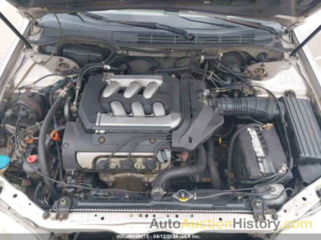 HONDA ACCORD EX V6, 1HGCG1652WA035404