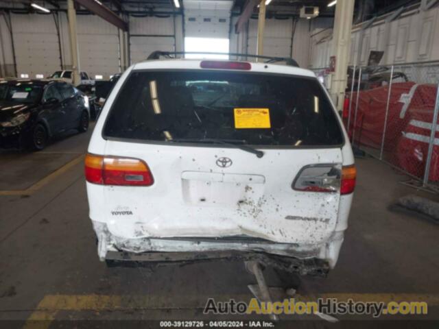 TOYOTA SIENNA LE, 4T3ZF13C7WU054708