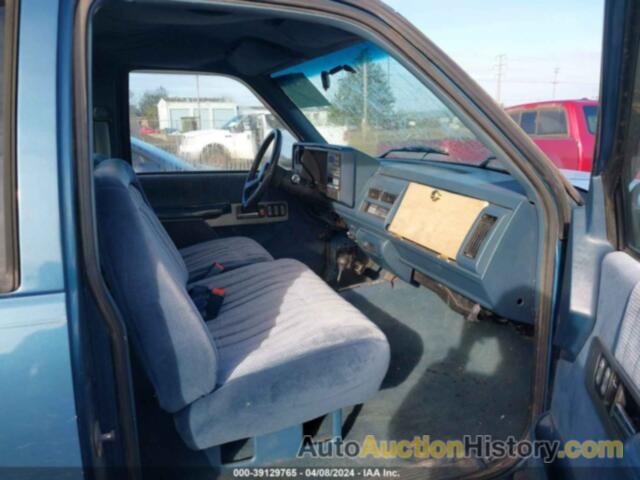 GMC SIERRA K2500, 2GTFK29K3L1527897