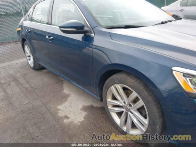 VOLKSWAGEN PASSAT SE, 1VWBA7A38JC022557