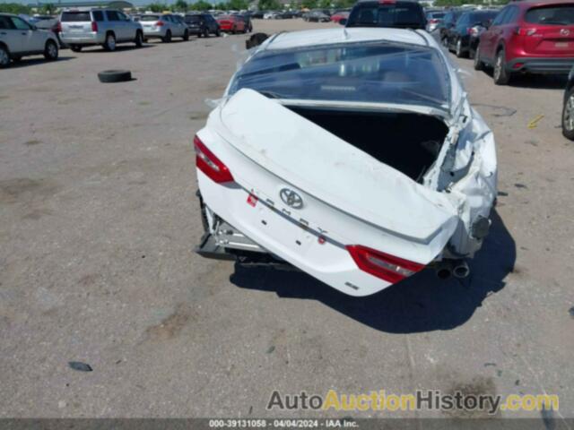 TOYOTA CAMRY SE, 4T1B11HK4KU750347