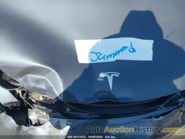 TESLA MODEL 3 STANDARD RANGE PLUS REAR-WHEEL DRIVE/STANDARD RANGE REAR-WHEEL DRIVE, 5YJ3E1EA3LF806135