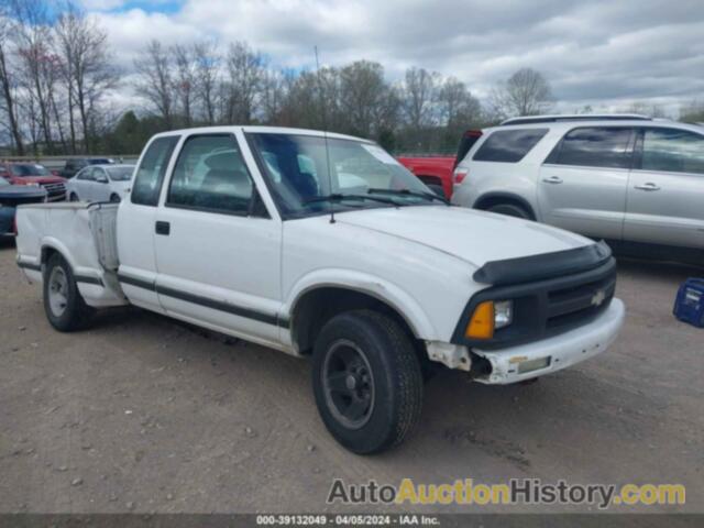 CHEVROLET S-10 LS FLEETSIDE, 1GCCS19X1V8170339