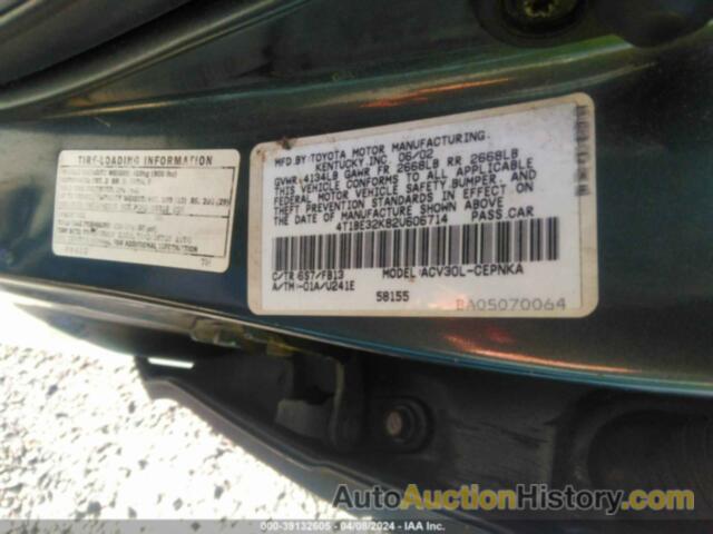 TOYOTA CAMRY LE, 4T1BE32K82U606714