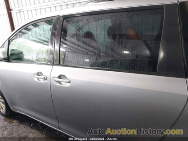 TOYOTA SIENNA XLE V6, 5TDYK3DC9BS015891