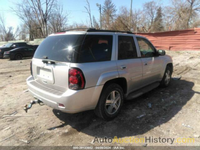 CHEVROLET TRAILBLAZER LT, 1GNET13M172215166