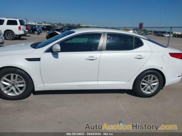 KIA OPTIMA LX, KNAGM4A7XB5128710