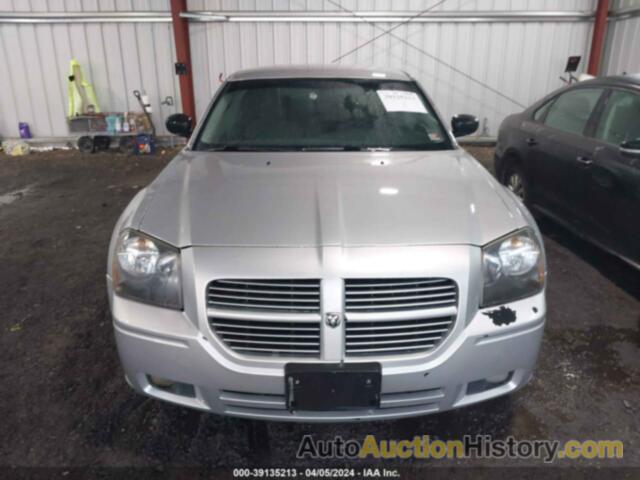 DODGE MAGNUM SXT, 2D4FV47V87H621449