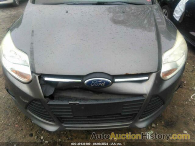 FORD FOCUS SE, 1FADP3F26DL308159