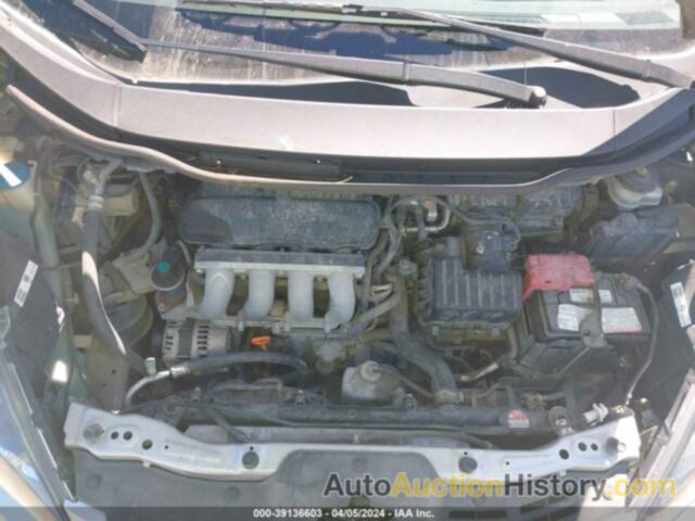 HONDA FIT, JHMGE8H38DC027494