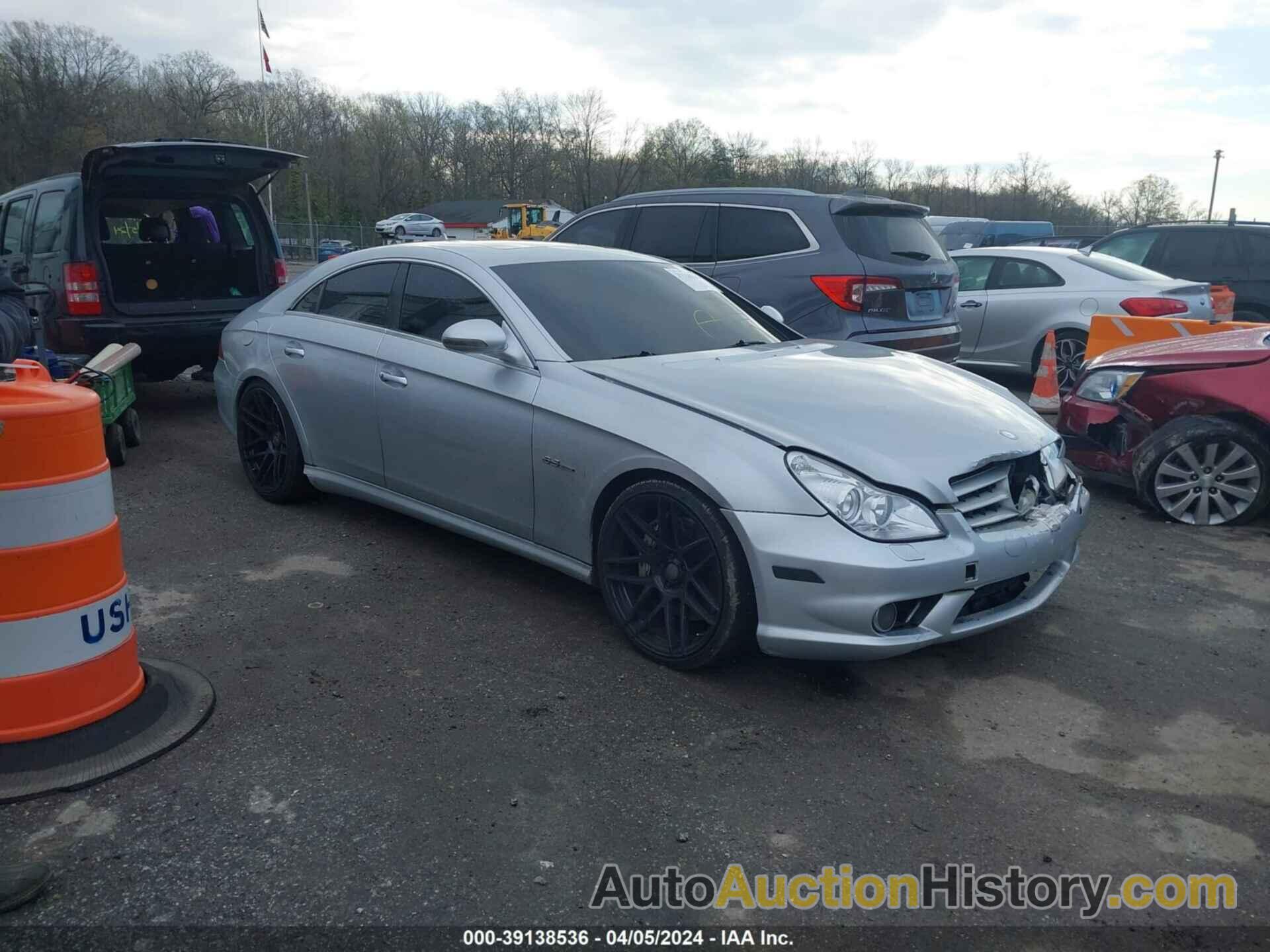 MERCEDES-BENZ CLS 63 AMG, WDDDJ77X27A084472