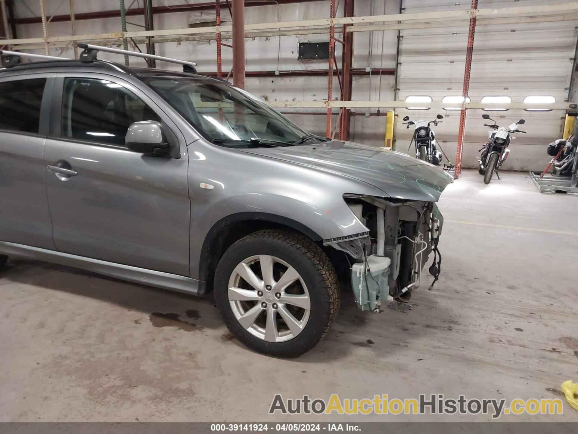 MITSUBISHI OUTLANDER SPORT SE, JA4AR4AU7CZ003698