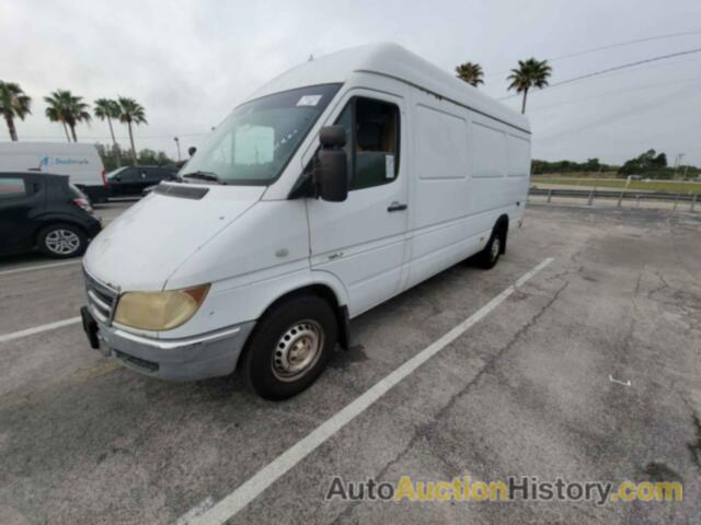 DODGE SPRINTER VAN 2500 SHC, WD2PD744455731404