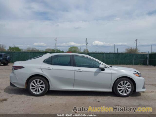 TOYOTA CAMRY LE AWD, 4T1C11BK4NU057778