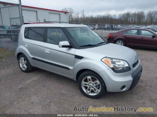 KIA SOUL +, KNDJT2A2XA7129024