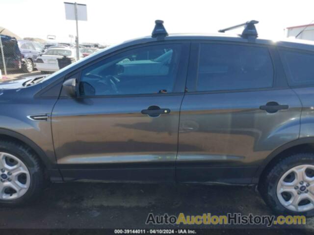 FORD ESCAPE S, 1FMCU0F77JUB53132