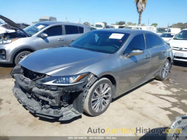 LEXUS ES 300H, 58ADA1C1XMU008490