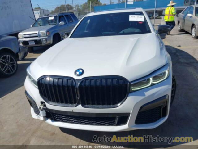 BMW 740 I, WBA7T2C05NCH42784