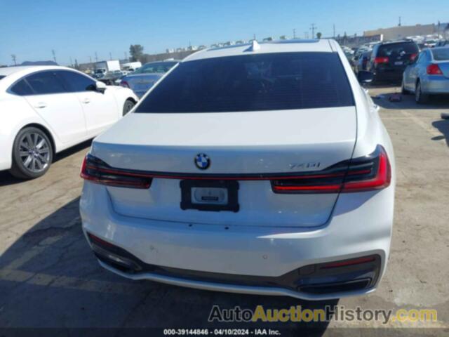 BMW 740 I, WBA7T2C05NCH42784