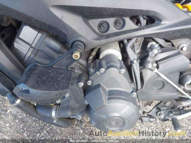 YAMAHA FZ09, JYARN33E3EA002727