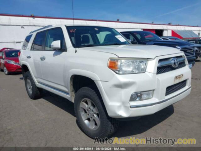 TOYOTA 4RUNNER SR5 V6, JTEBU5JR0B5047652